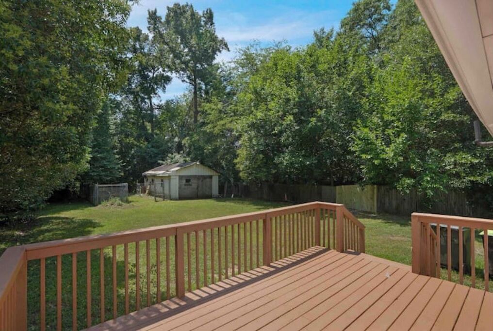 Photo of Patio Balcony in Southeast Raleigh