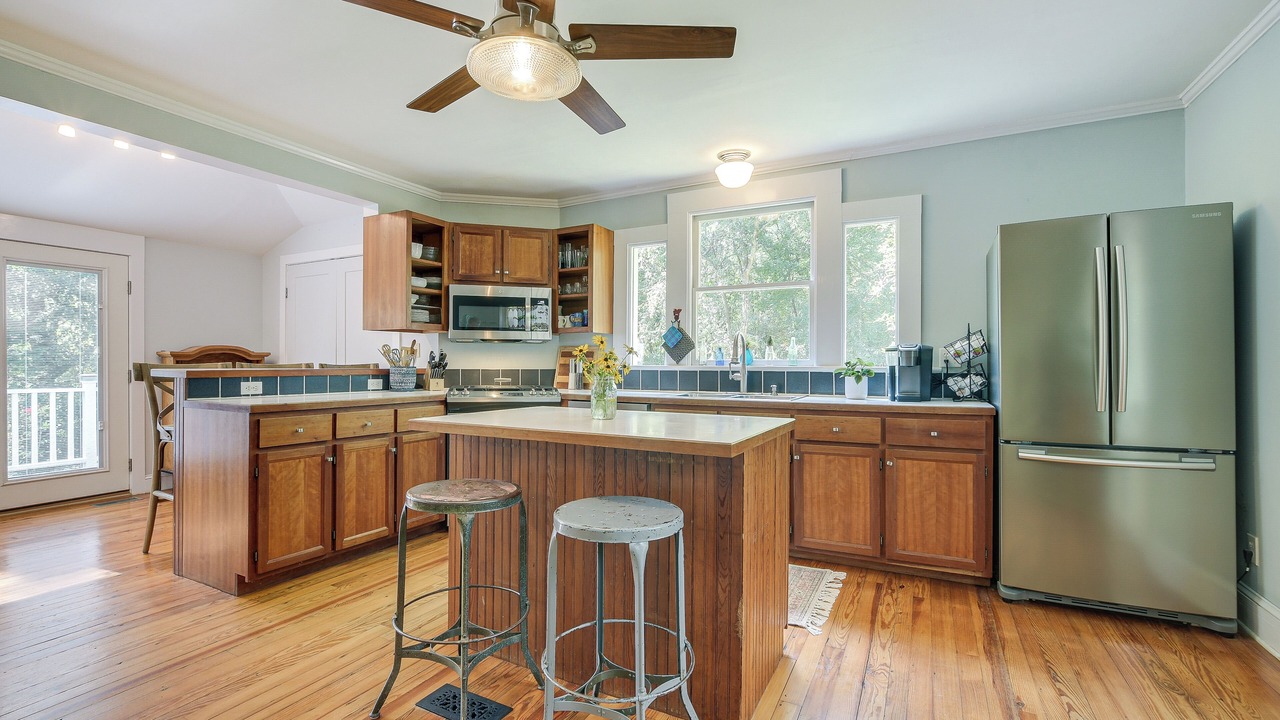 Photo of Livingroom in Bynum