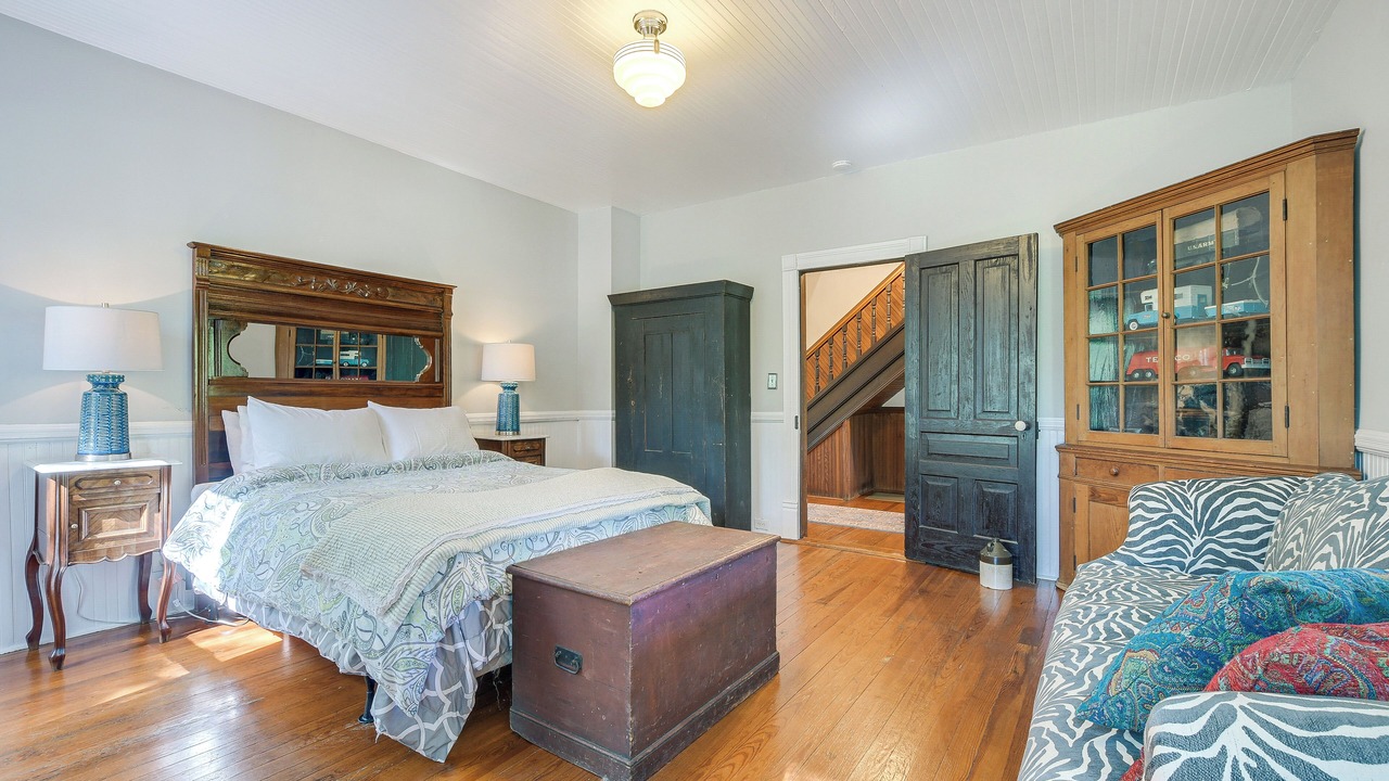 Photo of Bedroom in Bynum
