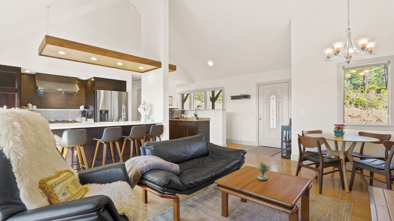 Photo of Livingroom in Ferguson