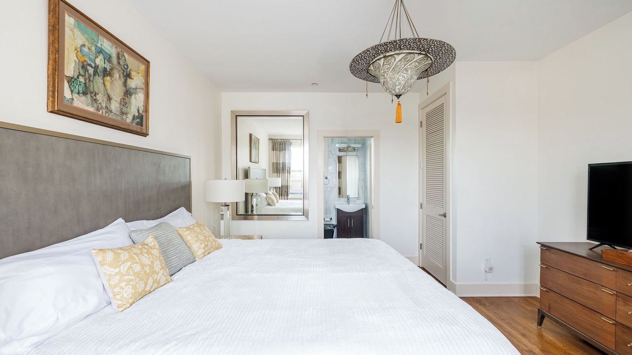 Photo of Bedroom in Belmont - Hillsboro