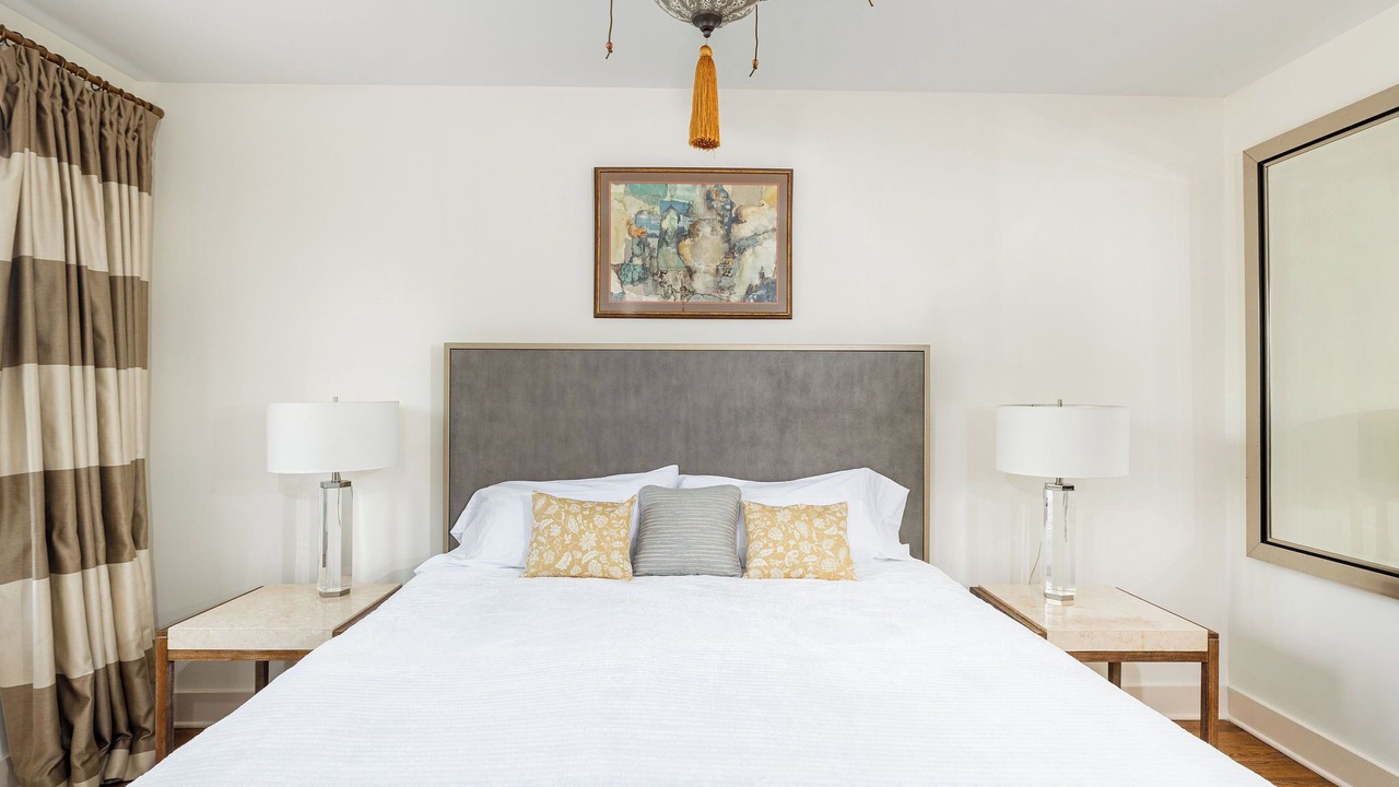 Photo of Bedroom in Belmont - Hillsboro
