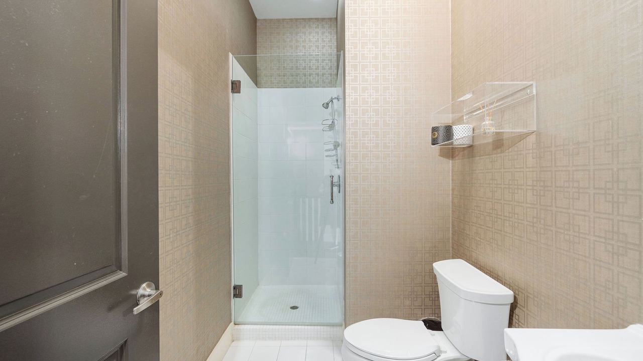 Photo of Bathroom in Belmont - Hillsboro