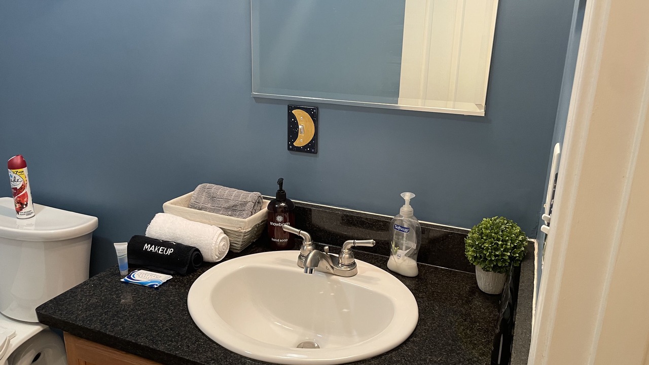 Photo of Bathroom in Arden