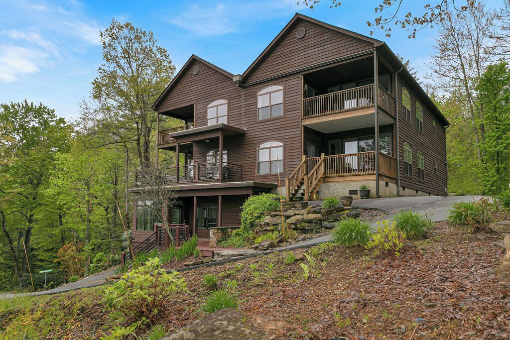 Photo of Others in Lake Toxaway