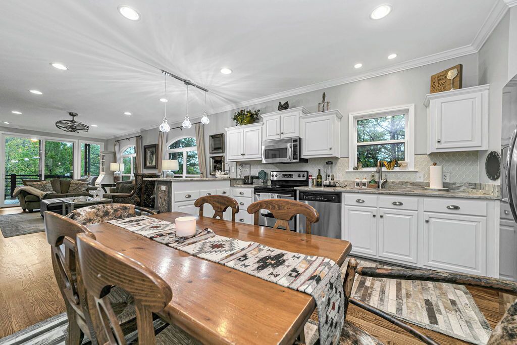 Photo of Kitchen in Lake Toxaway