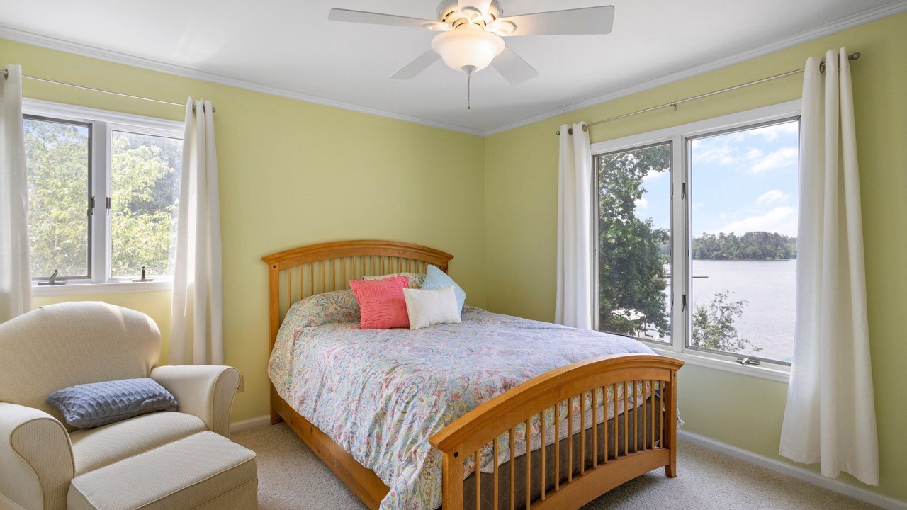 Photo of Bedroom in New London