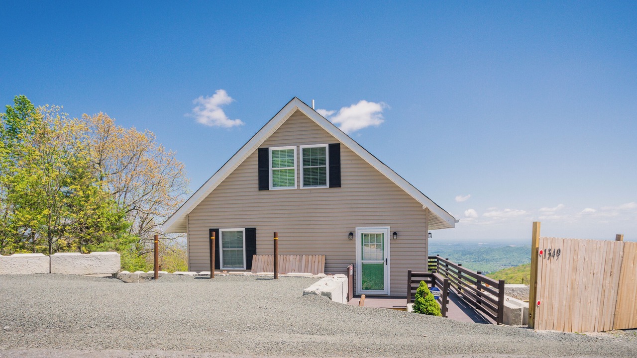 Photo of Outdoor in Glade Valley
