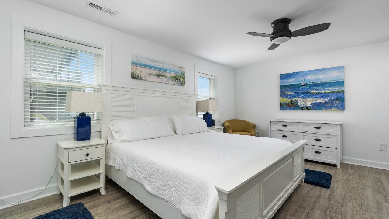 Photo of Bedroom in Atlantic Beach