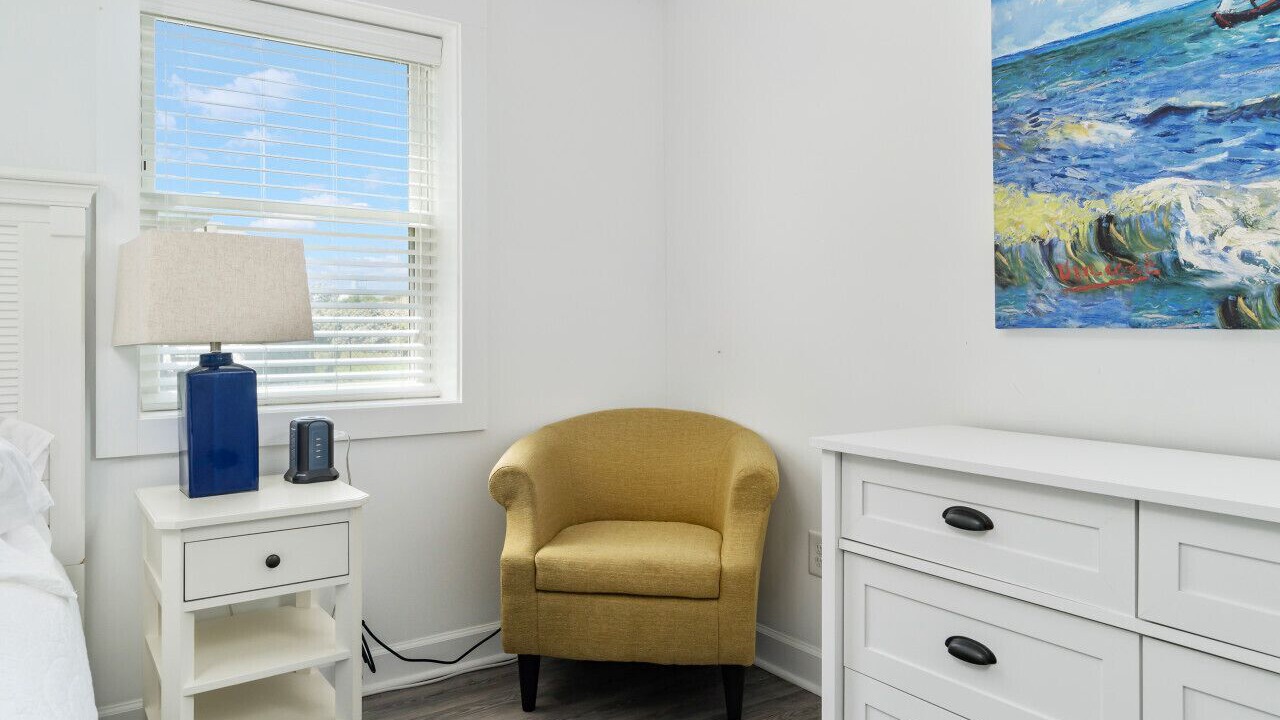 Photo of Bedroom in Atlantic Beach