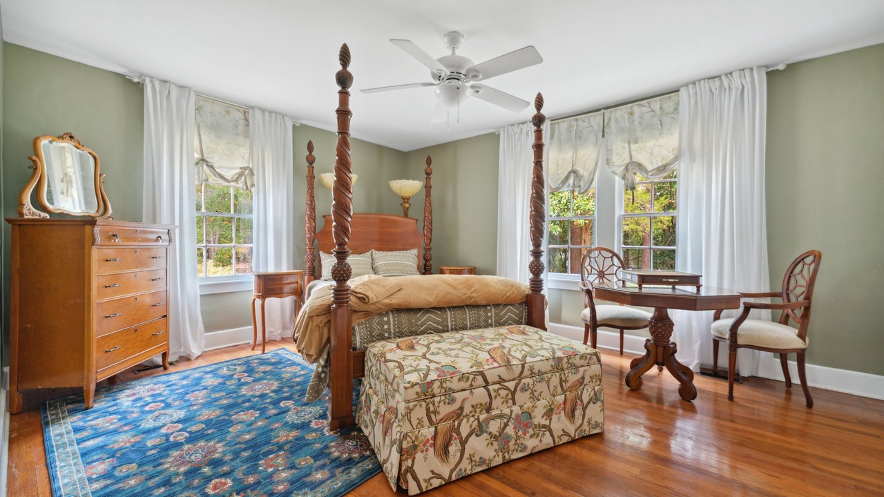 Photo of Bedroom in West End