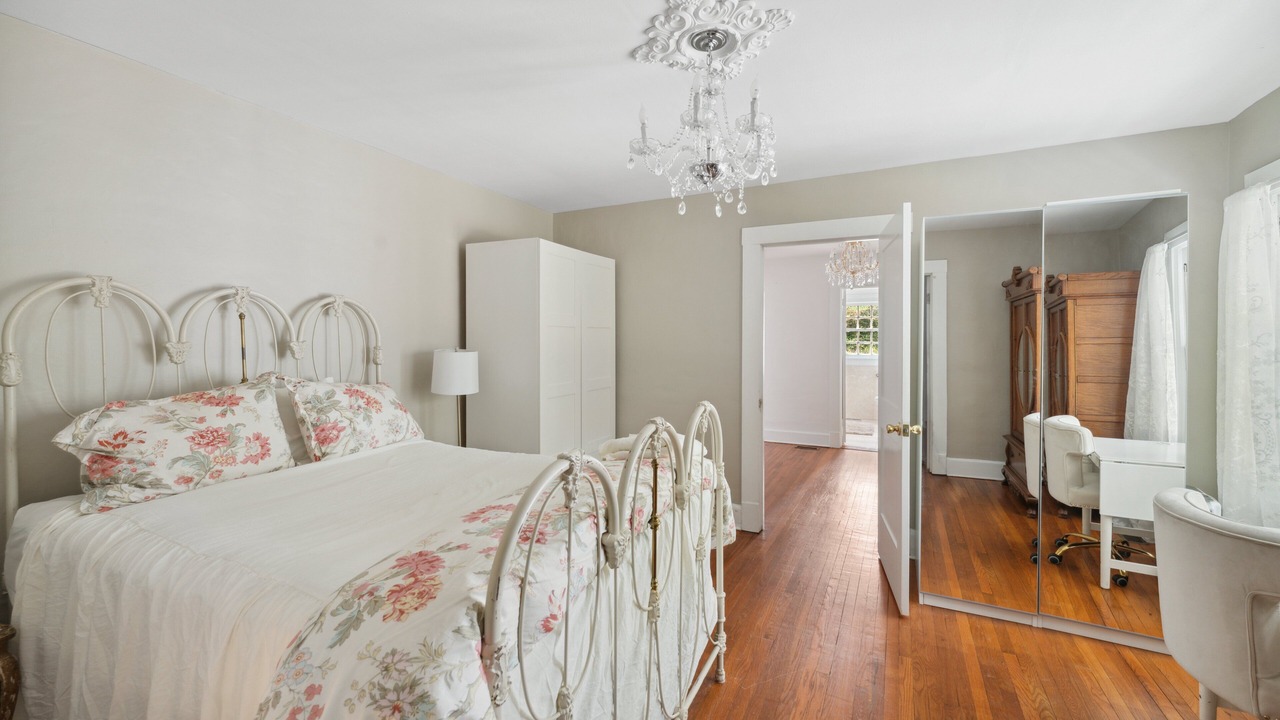 Photo of Bedroom in West End