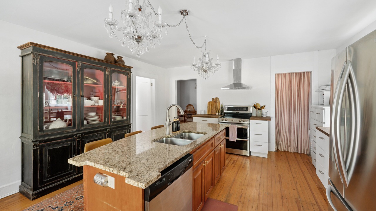 Photo of Kitchen in West End