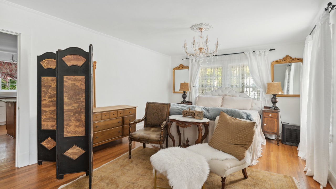 Photo of Bedroom in West End