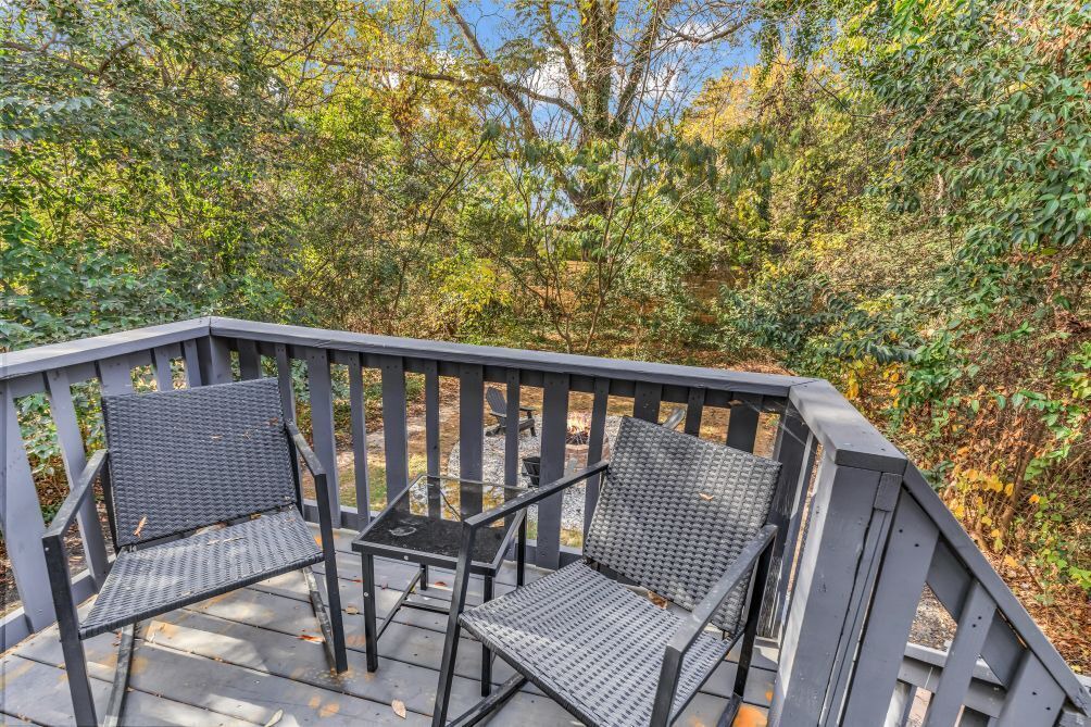Photo of Patio Balcony in Villa Heights