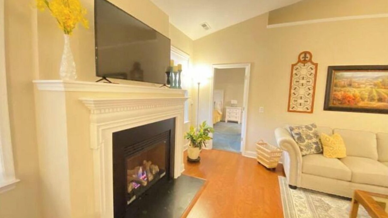 Photo of Livingroom in Fuquay-Varina