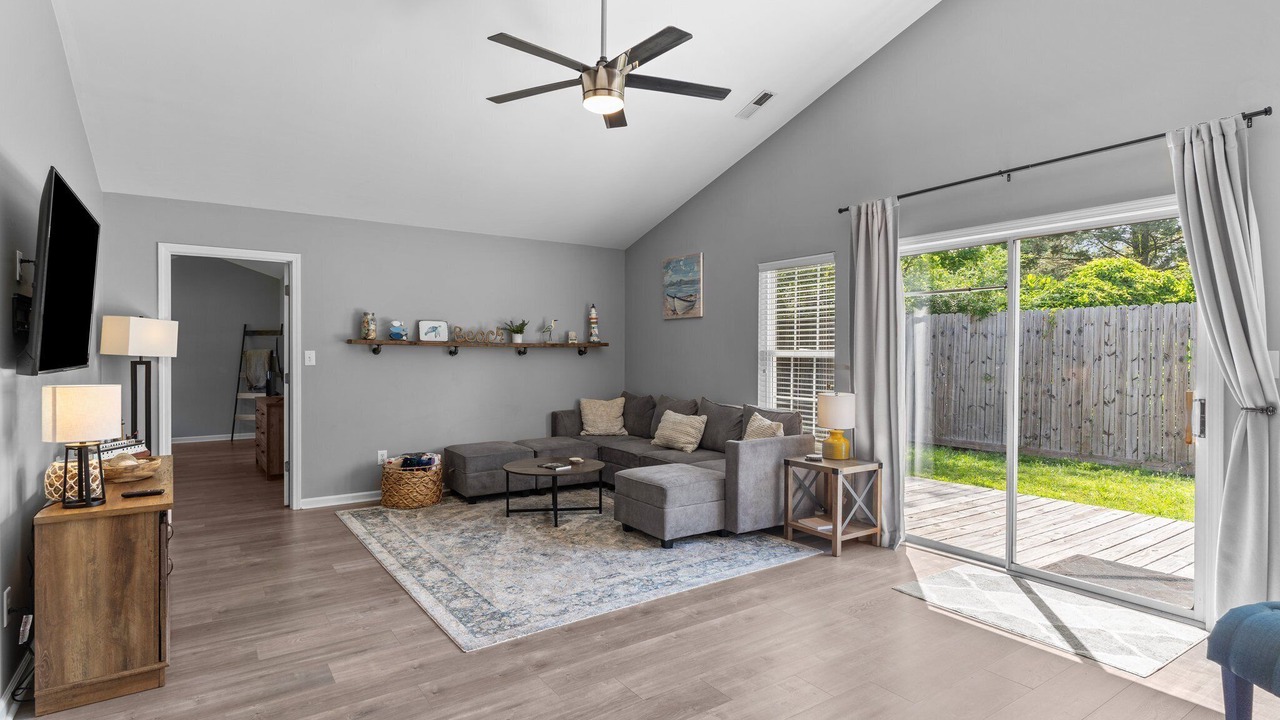 Photo of Livingroom in Kings Grant