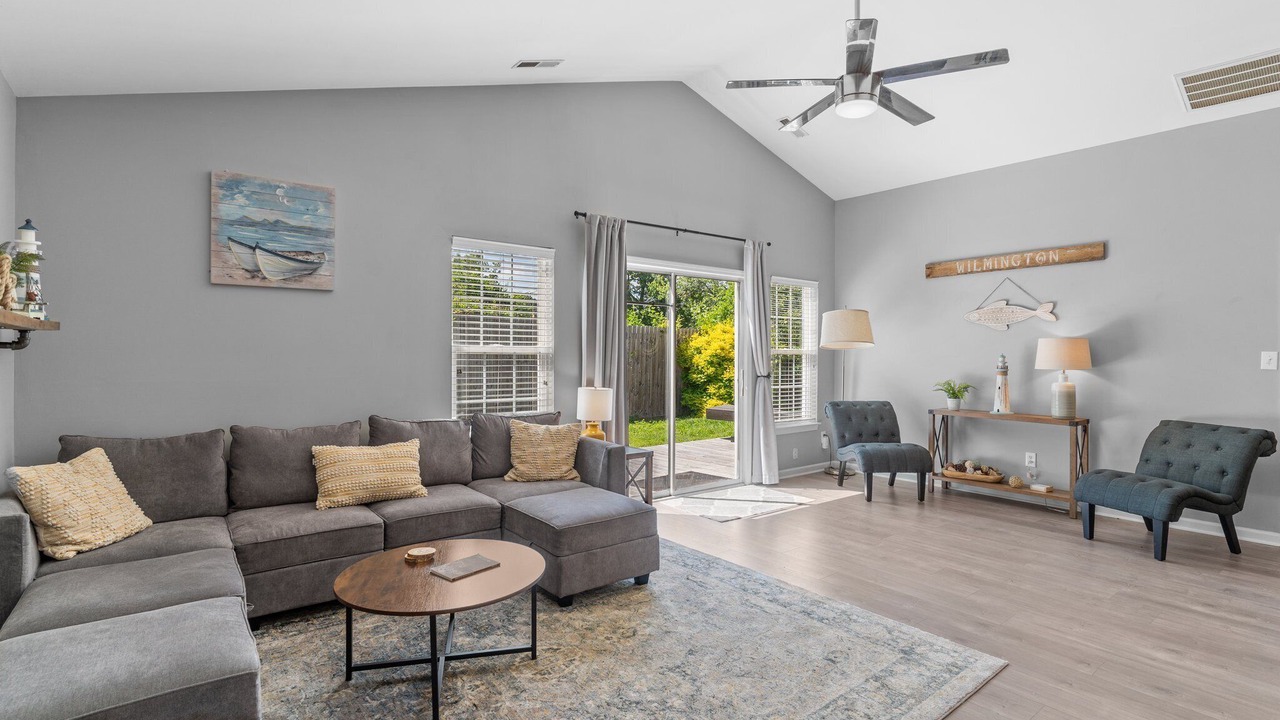 Photo of Livingroom in Kings Grant