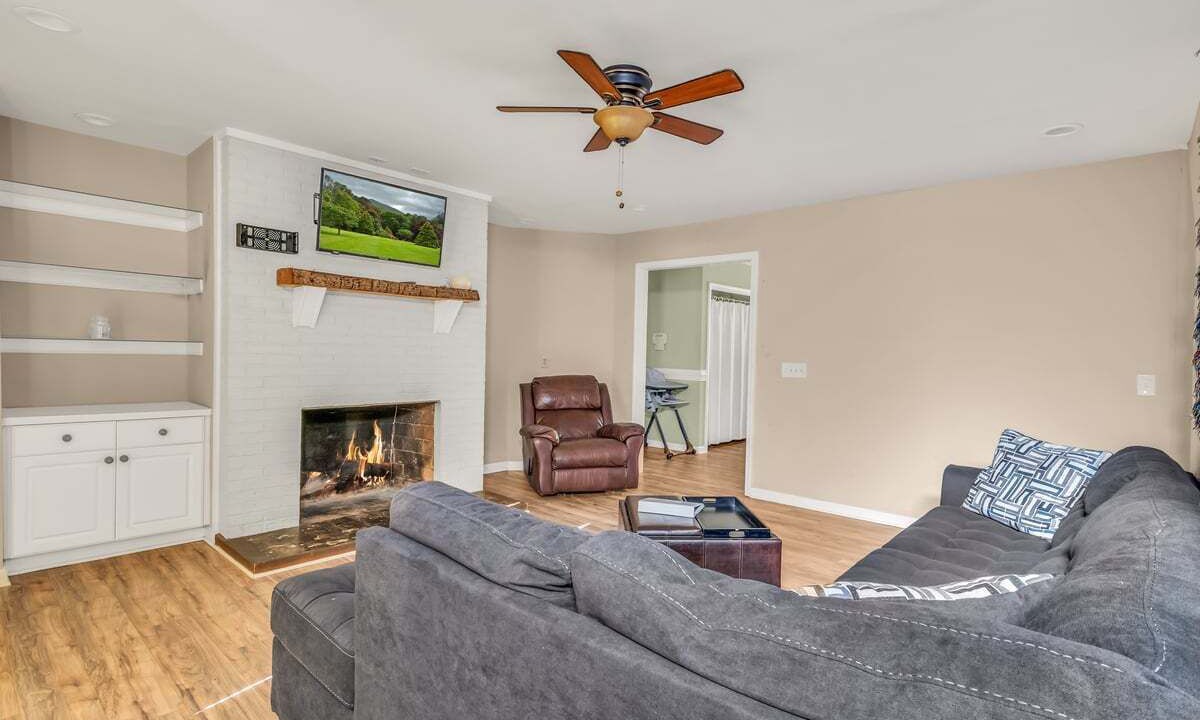 Photo of Livingroom in Fuquay-Varina