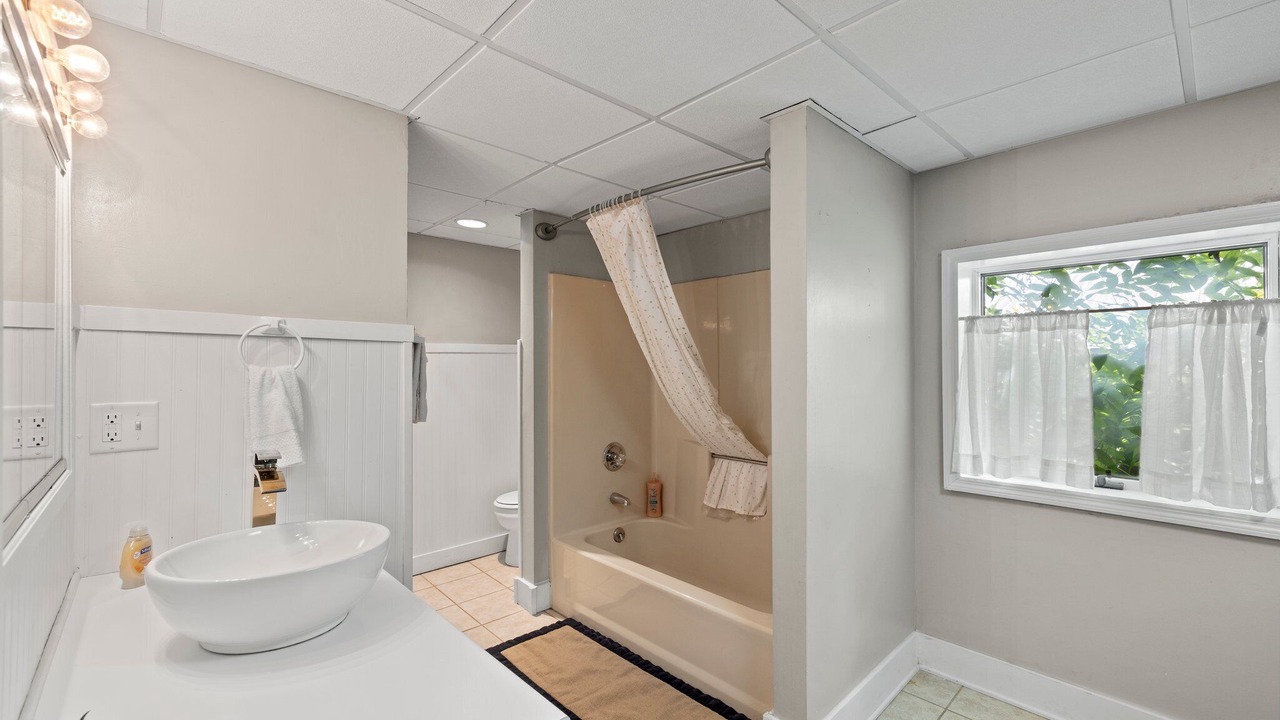 Photo of Bathroom in Woodfin