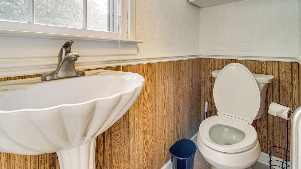 Photo of Bathroom in Burgaw