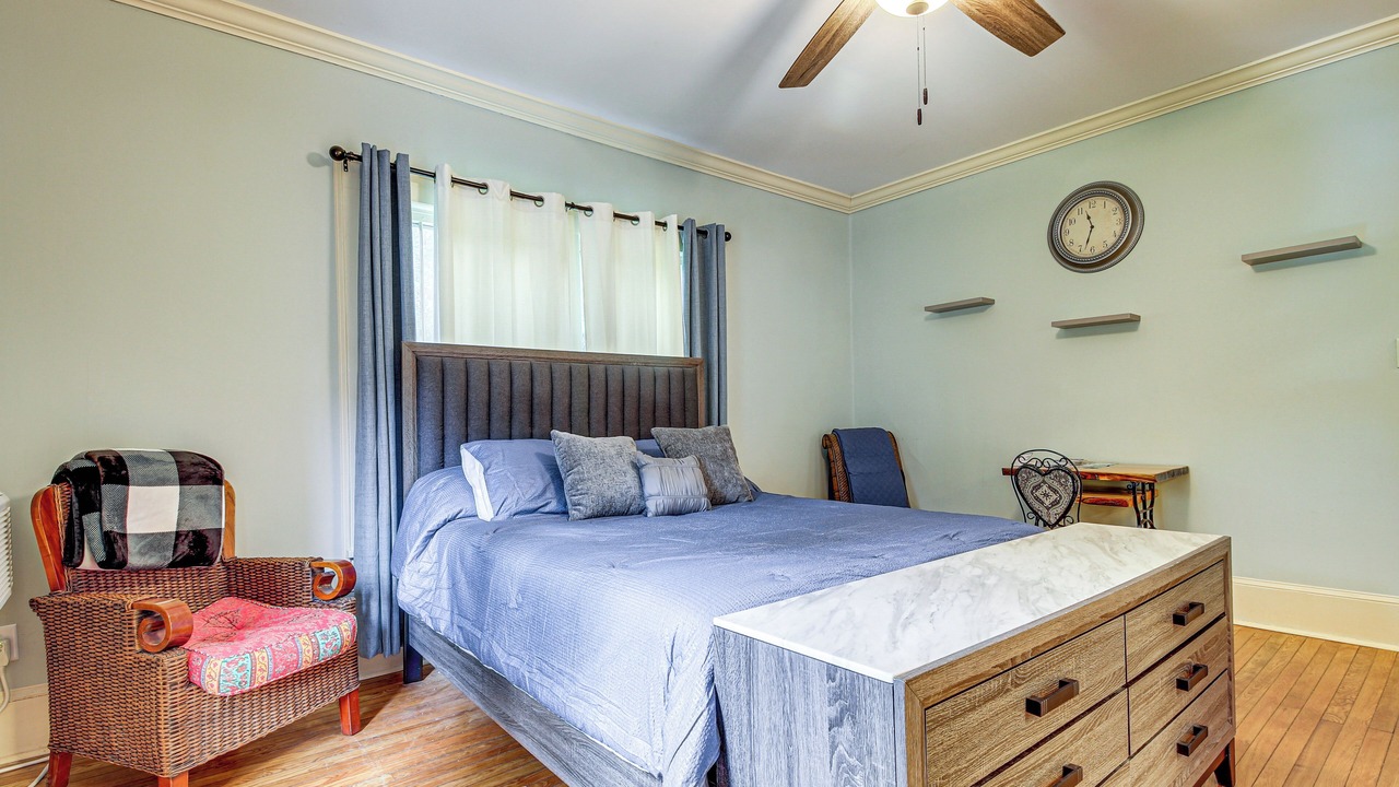 Photo of Bedroom in Burgaw