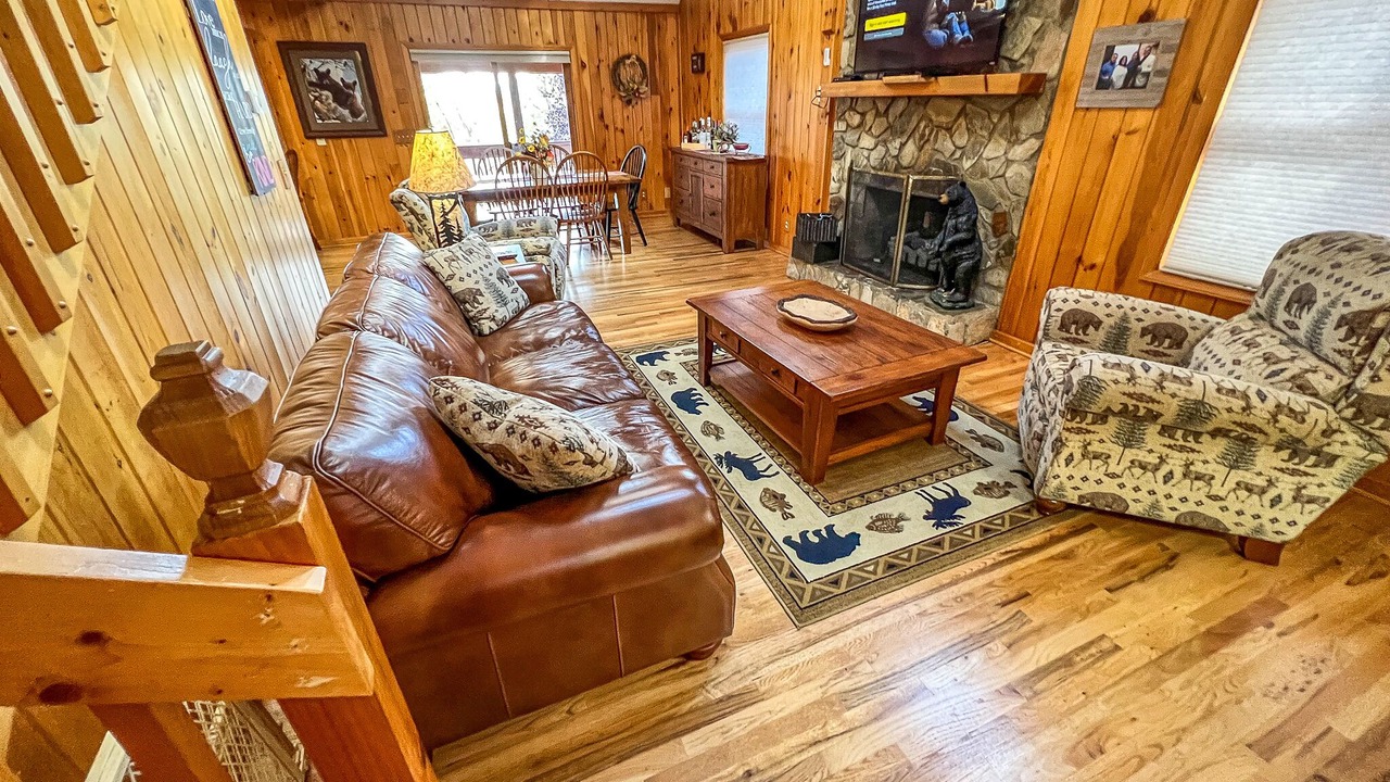 Photo of Livingroom in Grassy Creek