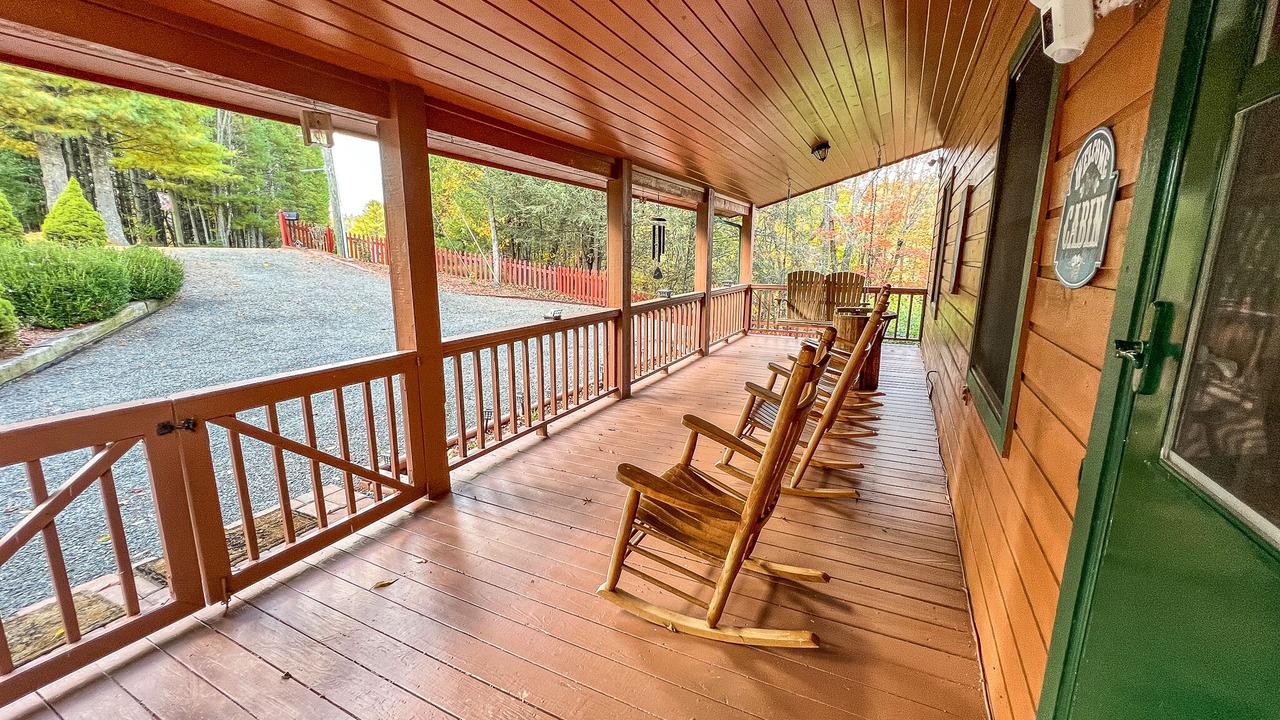 Photo of Patio Balcony in Grassy Creek