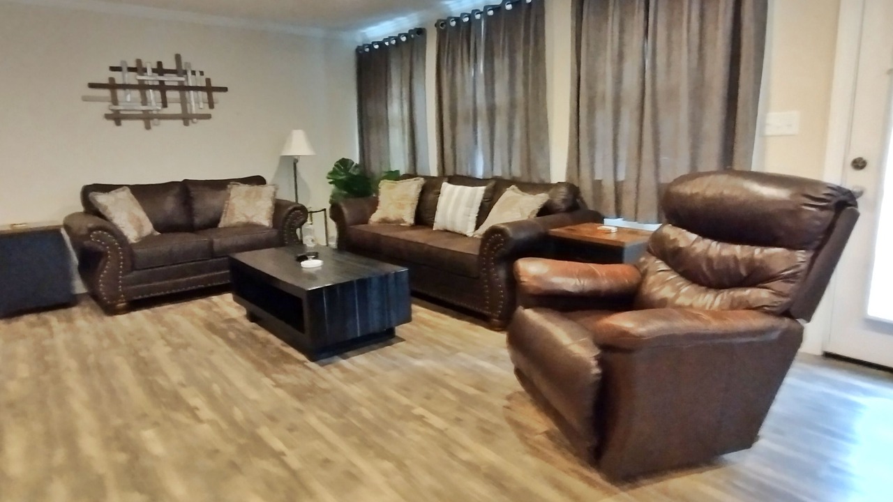 Photo of Livingroom in Ruffin