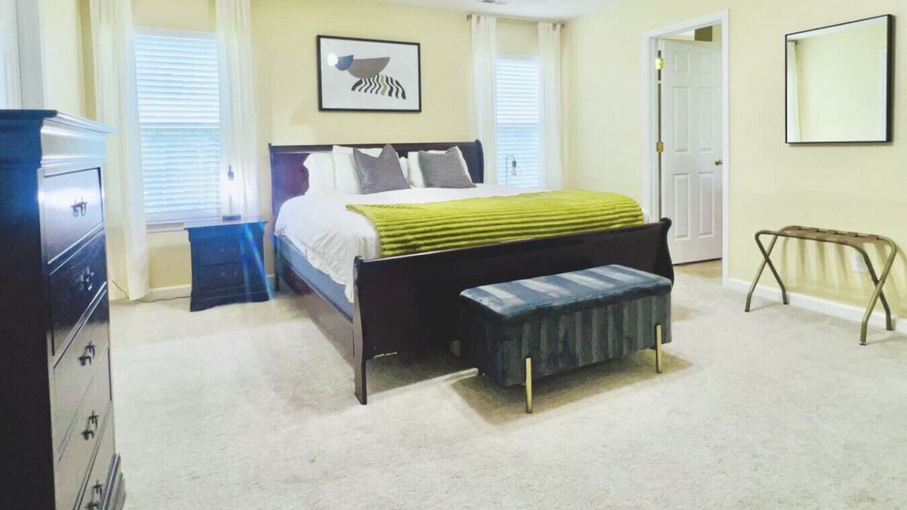 Photo of Bedroom in Northeast Raleigh