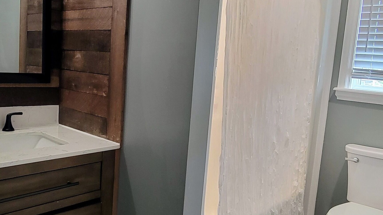 Photo of Bathroom in Whalehead Beach