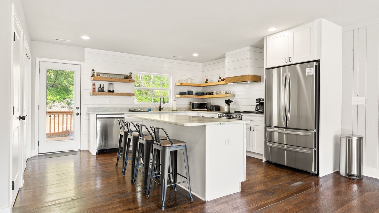 Photo of Kitchen in Scaly Mountain