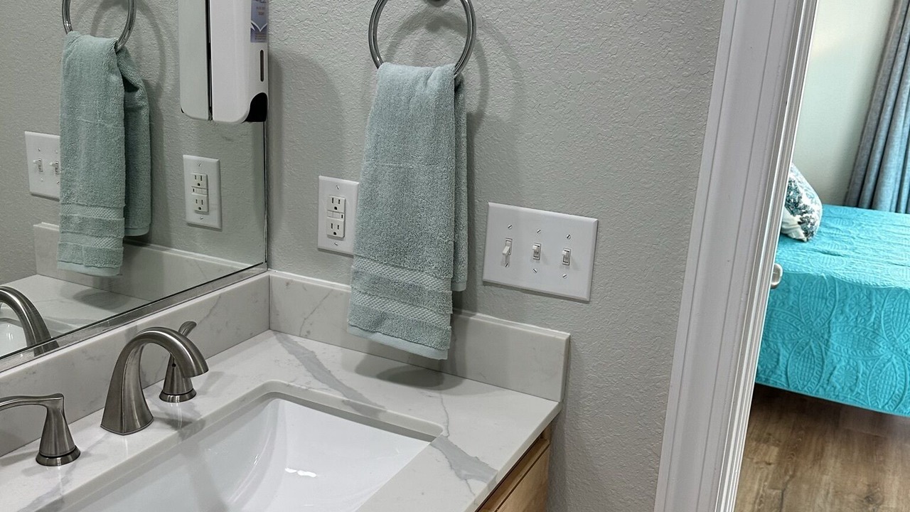Photo of Bathroom in Bermuda Bay