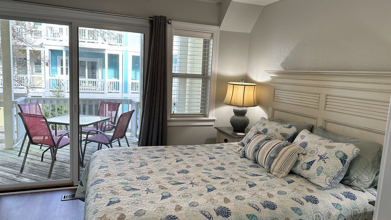 Photo of Bedroom in Bermuda Bay