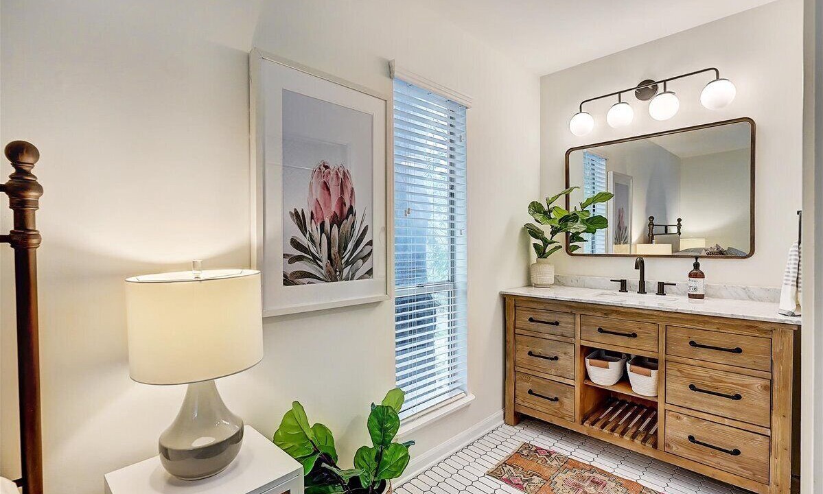 Photo of Bathroom in Charlotte Center City