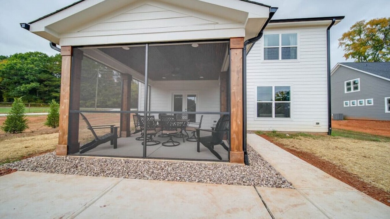 Photo of Outdoor in Belmont