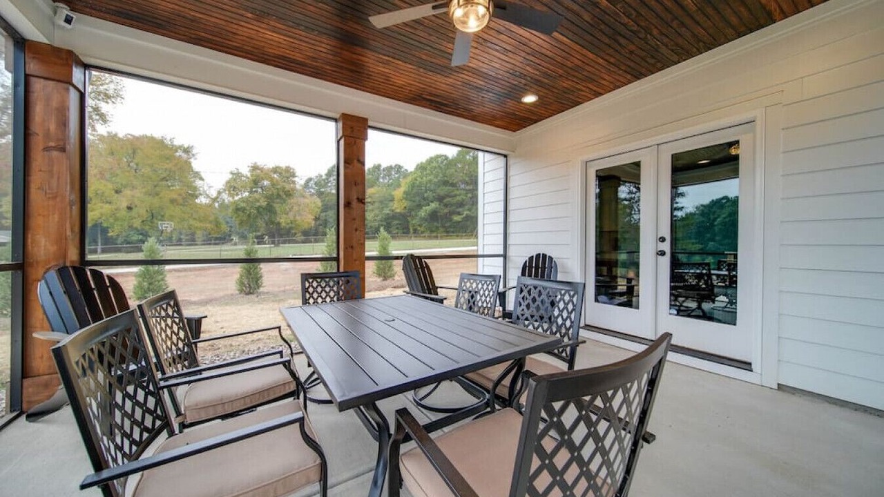 Photo of Outdoor in Belmont
