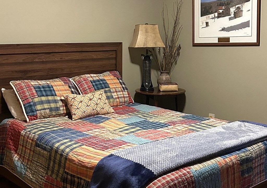 Photo of Bedroom in Robbinsville