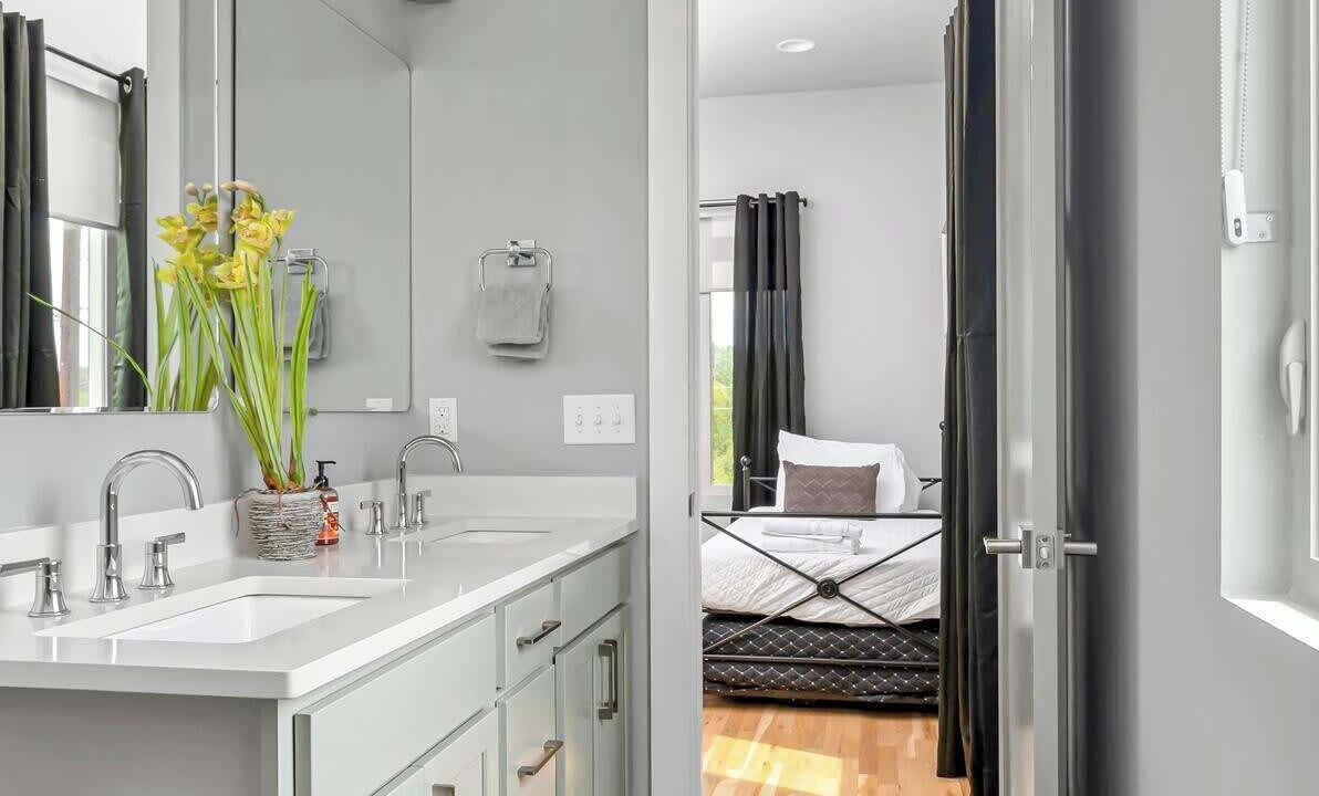 Photo of Bathroom in Haynes Area