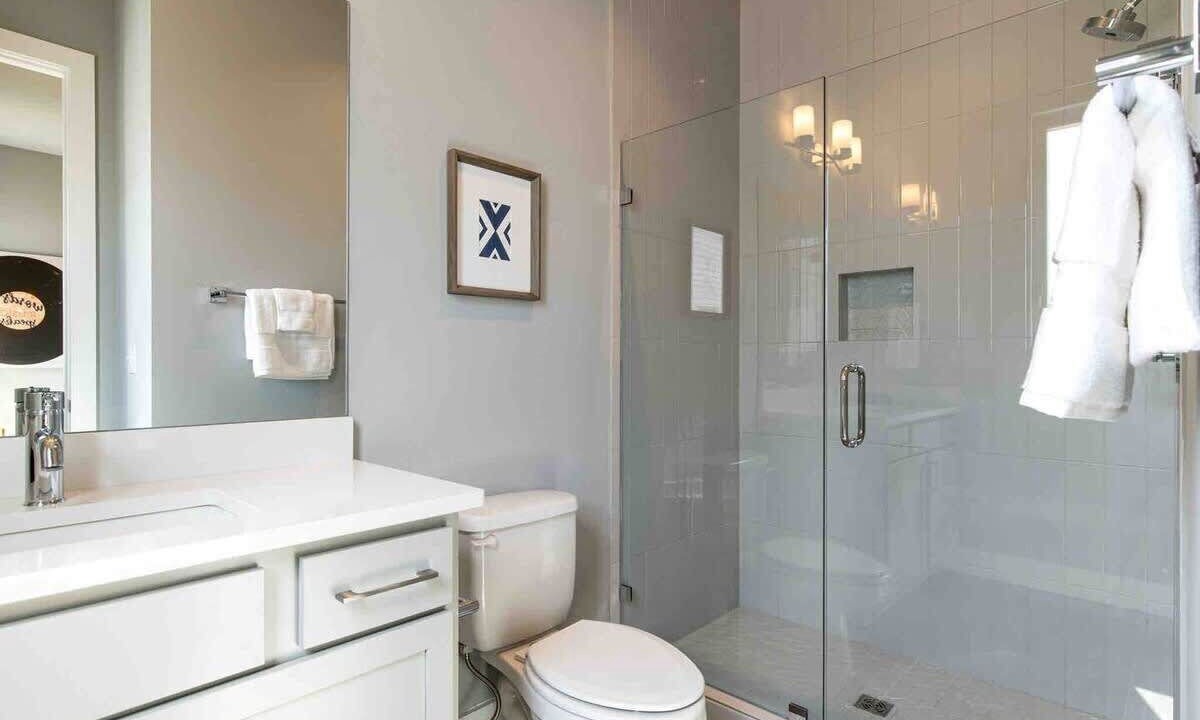 Photo of Bathroom in Haynes Area
