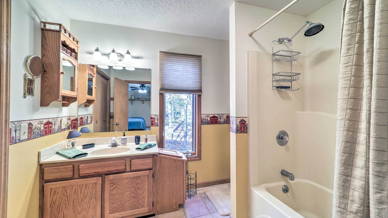 Photo of Bathroom in Charter Hills