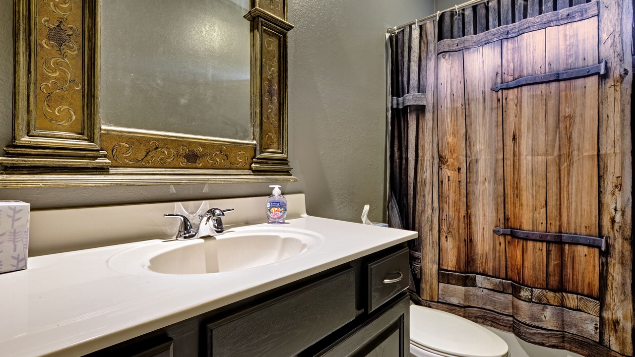 Photo of Bathroom in Glenville