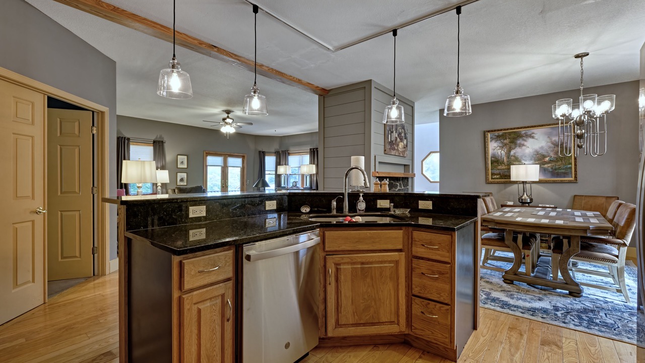 Photo of Kitchen in Glenville
