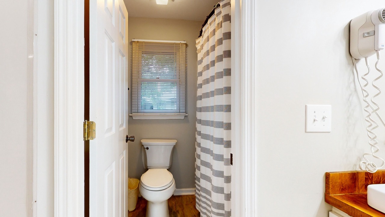 Photo of Bathroom in Sea Trail