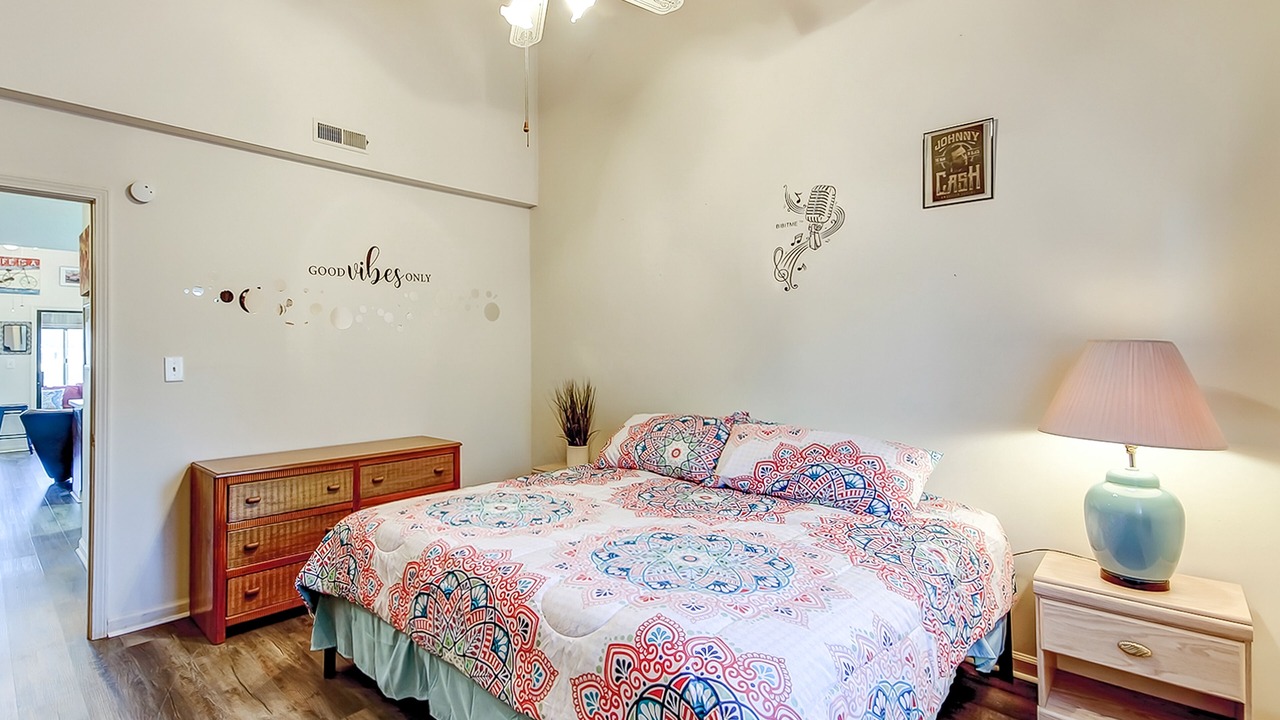 Photo of Bedroom in Surfside Beach