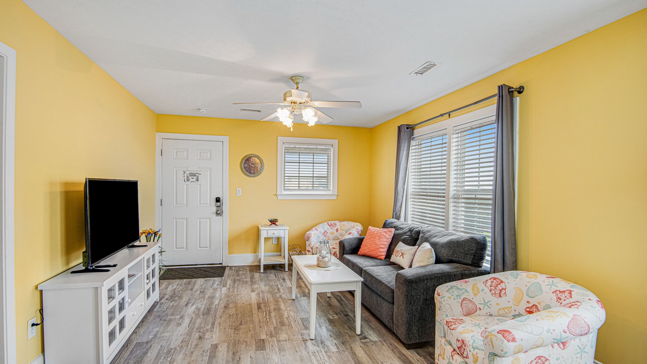 Photo of Livingroom in Surf City