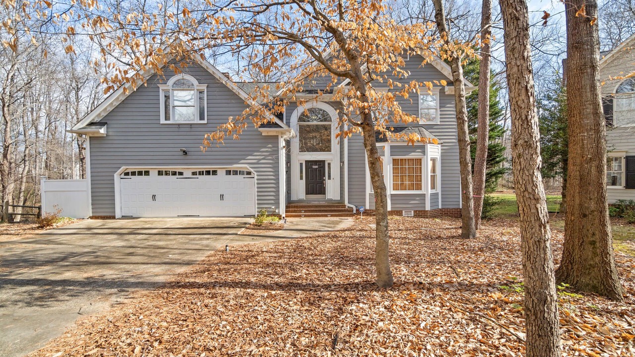 Photo of Outdoor in Davis Lake - Eastfield