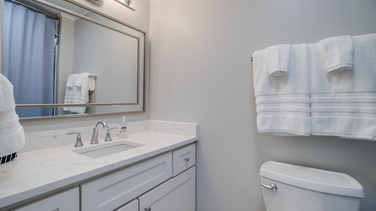 Photo of Bathroom in Salter Path