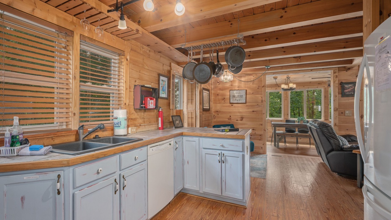 Photo of Kitchen in Vein Mountain