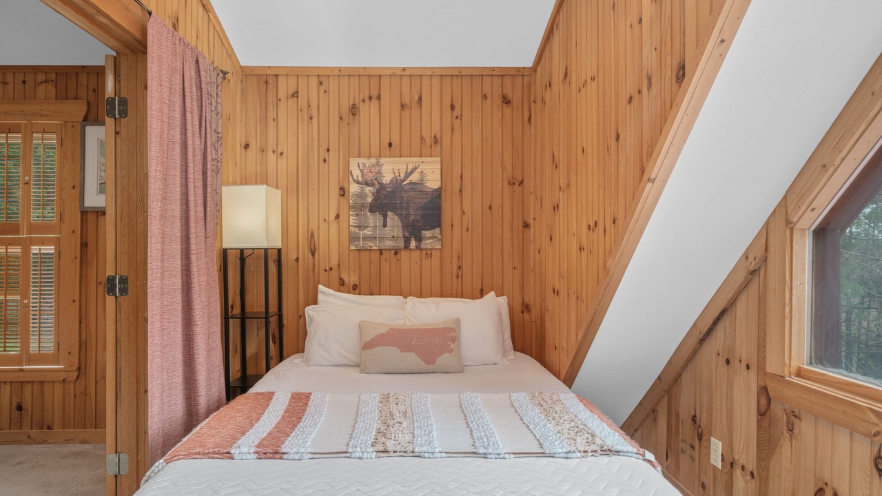 Photo of Bedroom in Vein Mountain